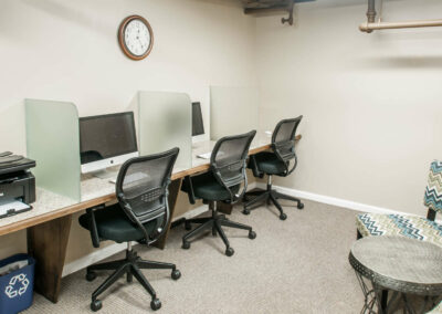 Co-working space with Wi-Fi at The Pepper Building apartments located in Philadelphia's Rittenhouse Square